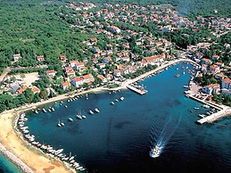 Cosy Apartment in Malinska With Barbecue