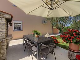 Grand Getaway for Family & Friends