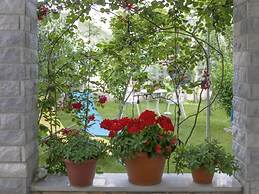 Countryside Getaway near River & Sea