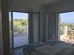 Luxurious Villa in Kamaria Peloponnese