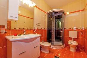 Apartment in Dramalj With Swimming Pool