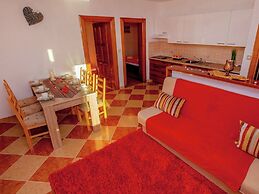 Apartment in Dramalj With Swimming Pool