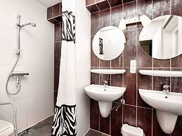 Charming Holiday Home in Durbuy With Sauna