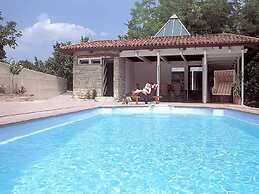 Villa With Swimming Pool in Bastia Mondovi