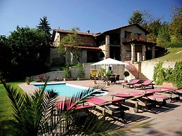 Villa With Swimming Pool in Bastia Mondovi