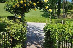 Villa With Swimming Pool in Bastia Mondovi