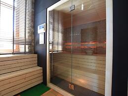Luxury Villa With Swimming Pool and Sauna