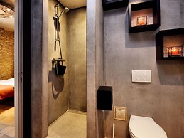 Luxury Villa With Swimming Pool and Sauna