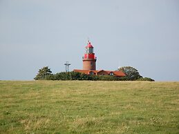 Restful Bungalow in Kühlungsborn near Beach