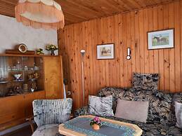 Restful Bungalow in Kühlungsborn near Beach