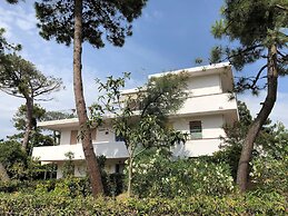 Homely Apartment in Rosolina near Sea