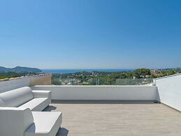 Belvilla by OYO Casa Chloe