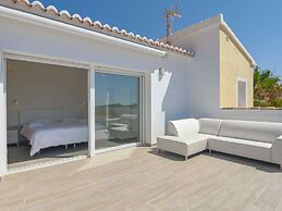 Belvilla by OYO Casa Chloe