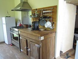 Cozy Holiday Home in Horebeke near Meadow