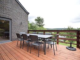 Superb Villa With a Large Garden