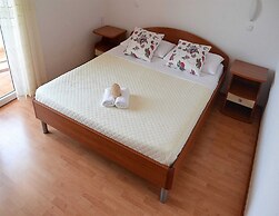 Sea View Apartment With a Shared Pool