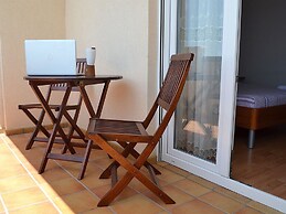 Sea View Apartment With a Shared Pool