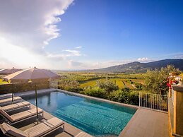 Belvilla by OYO Villa Chiara