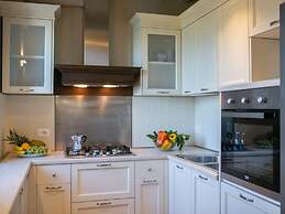 Belvilla by OYO Villa Chiara