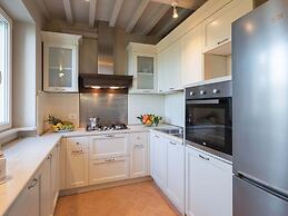 Belvilla by OYO Villa Chiara