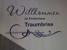 Maerchenhaftes Ferienhaus in Rerik mit Terrasse