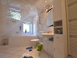 Comfortable Apartment Near Insel Poel