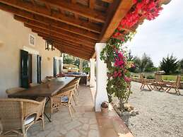 Belvilla by OYO Teulada