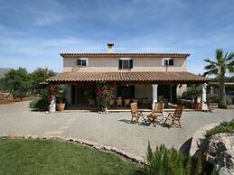 Belvilla by OYO Teulada