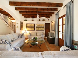 Belvilla by OYO Teulada