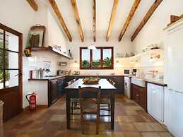 Belvilla by OYO Teulada