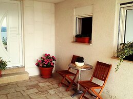 Apartment in Dalmatia Near the Sea