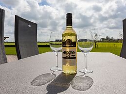 Luxury Apartment With sun Shower Oostkapelle