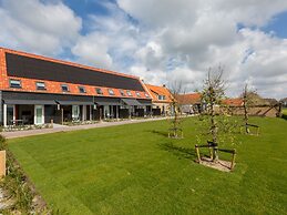 Luxury Apartment With sun Shower Oostkapelle