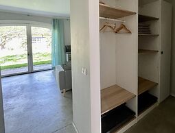 Grosse Ferienwohnung mit Garten, Saal