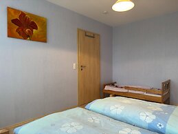 Charmante Ferienwohnung mit Garten in Wiek