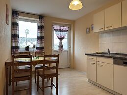 Charmante Ferienwohnung mit Garten in Wiek
