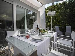 Cozy Sicilian Home Near Beach