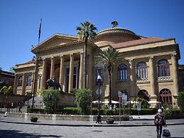 Cozy Sicilian Home Near Beach