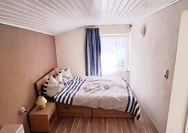 Einladender Bungalow in Kropelin mit Terrasse