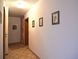 Apartment in Deifeld With Garden