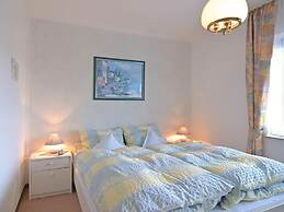 Apartment in Deifeld With Garden