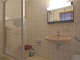 Apartment in Deifeld With Garden