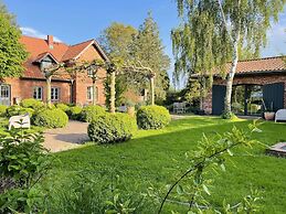 Idyllisches Appartement in Saal mit Garten