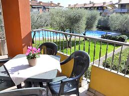 Tasteful Holiday Home in Sirmione With Pool