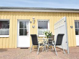 Cosy Apartment in Wiek With Garden Near the sea