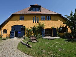 Rustic Holiday Apartment Library in Buschhagen