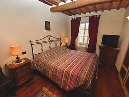 Modern Villa With Private Pool and Fenced Garden Near Lucca