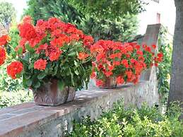 Modern Villa With Private Pool and Fenced Garden Near Lucca