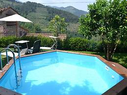 Modern Villa With Private Pool and Fenced Garden Near Lucca