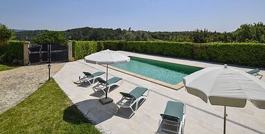 Belvilla by OYO Tabou